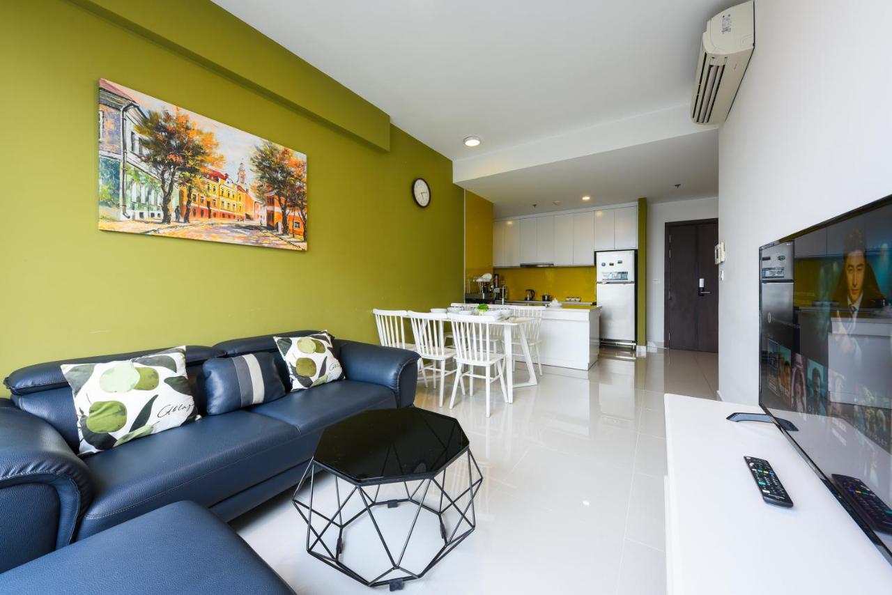 Goda - Saigon Rivergate Rooftop Pool Apartment *