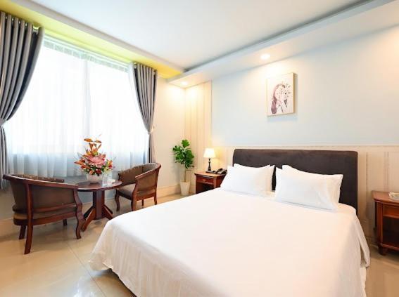 New Sunny1 Hotel