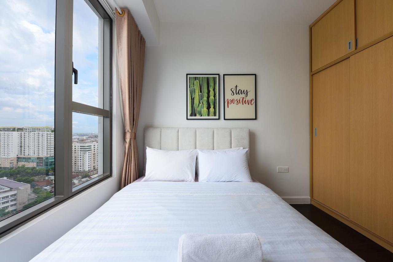 Goda - Saigon Rivergate Rooftop Pool