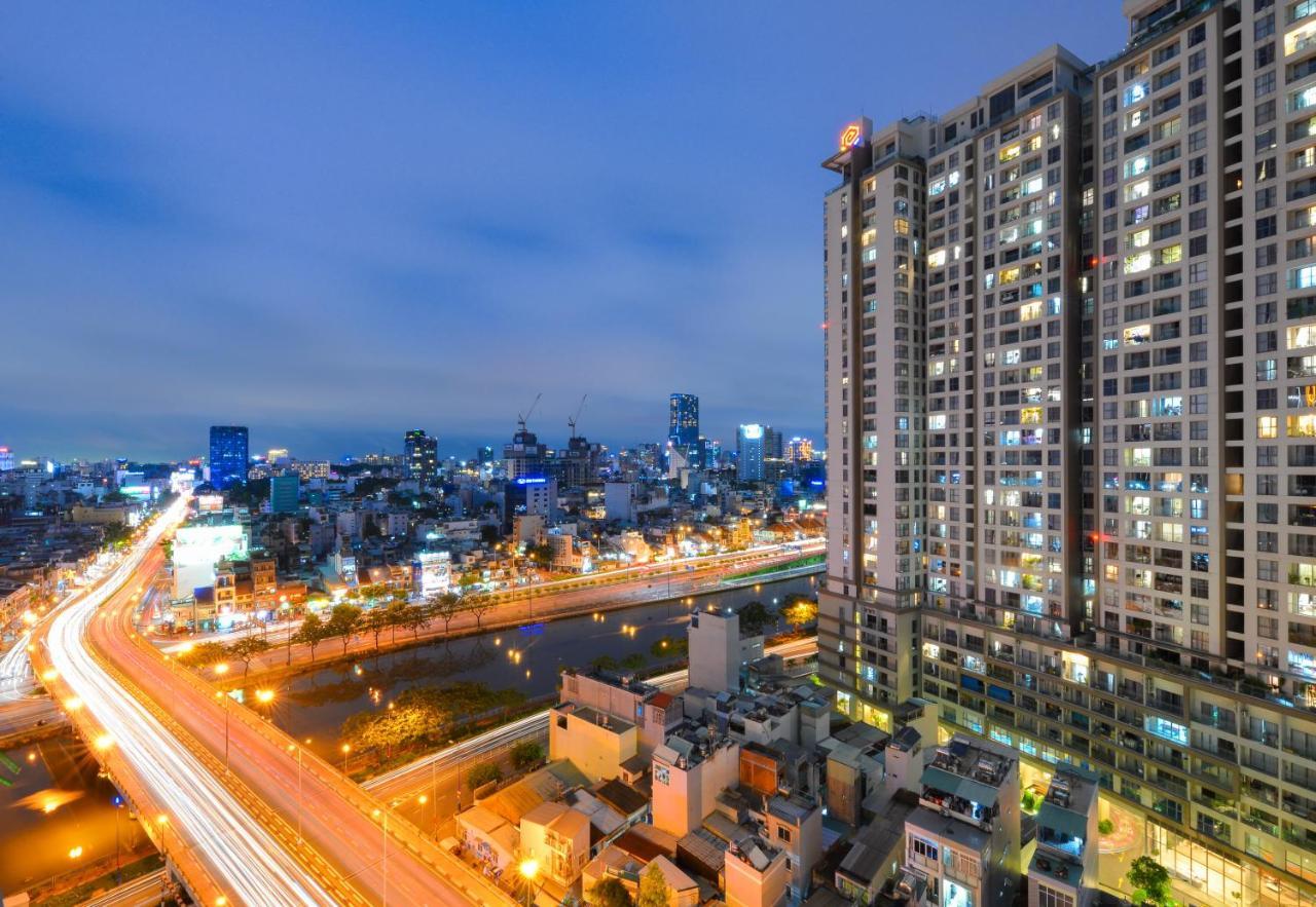 Goda - Saigon Rivergate Rooftop Pool Apartment