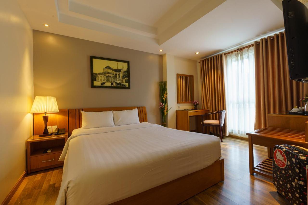 Hotel Roseland Corp 3*