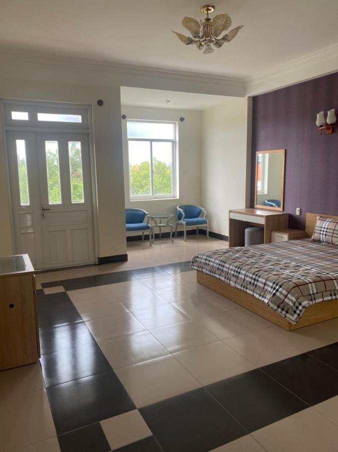 Phu Gia Nb Hotel