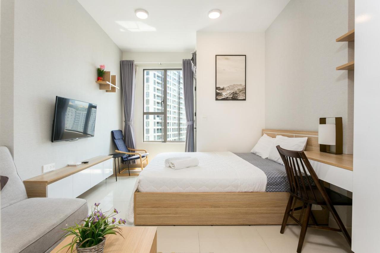 Apartment Infinity Pool Signature - Saigon Rivergate *