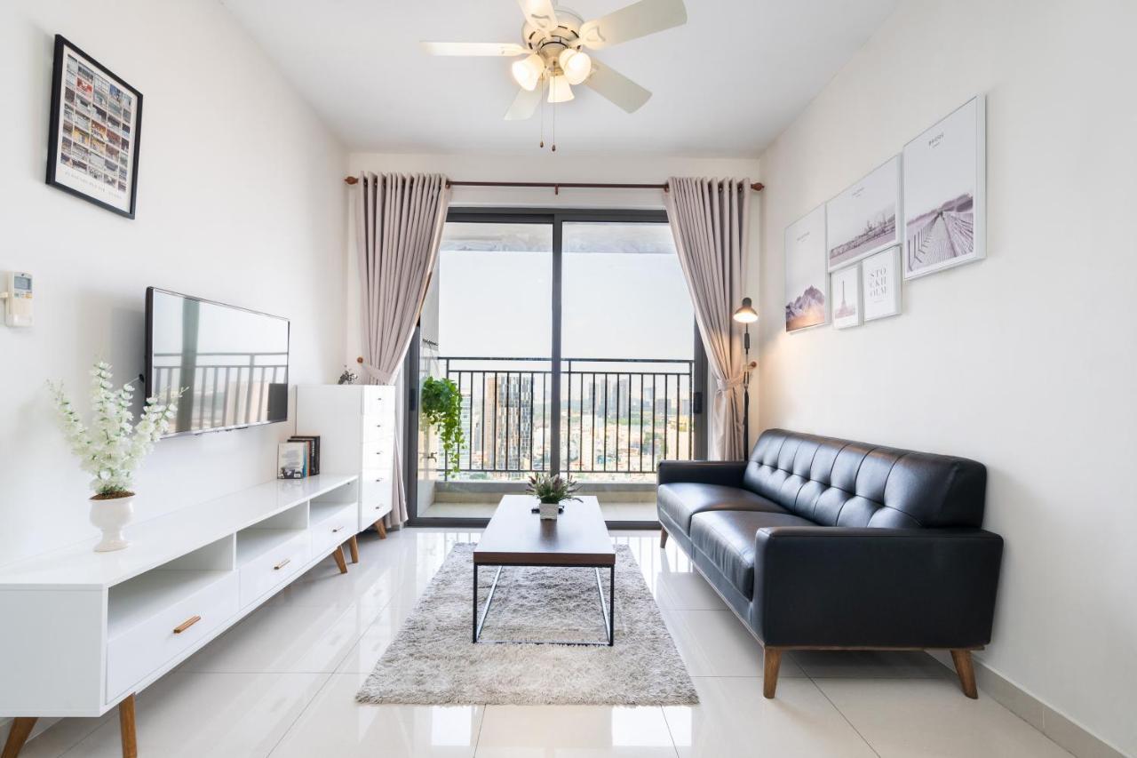 Apartment Infinity Pool Signature - Saigon Rivergate *