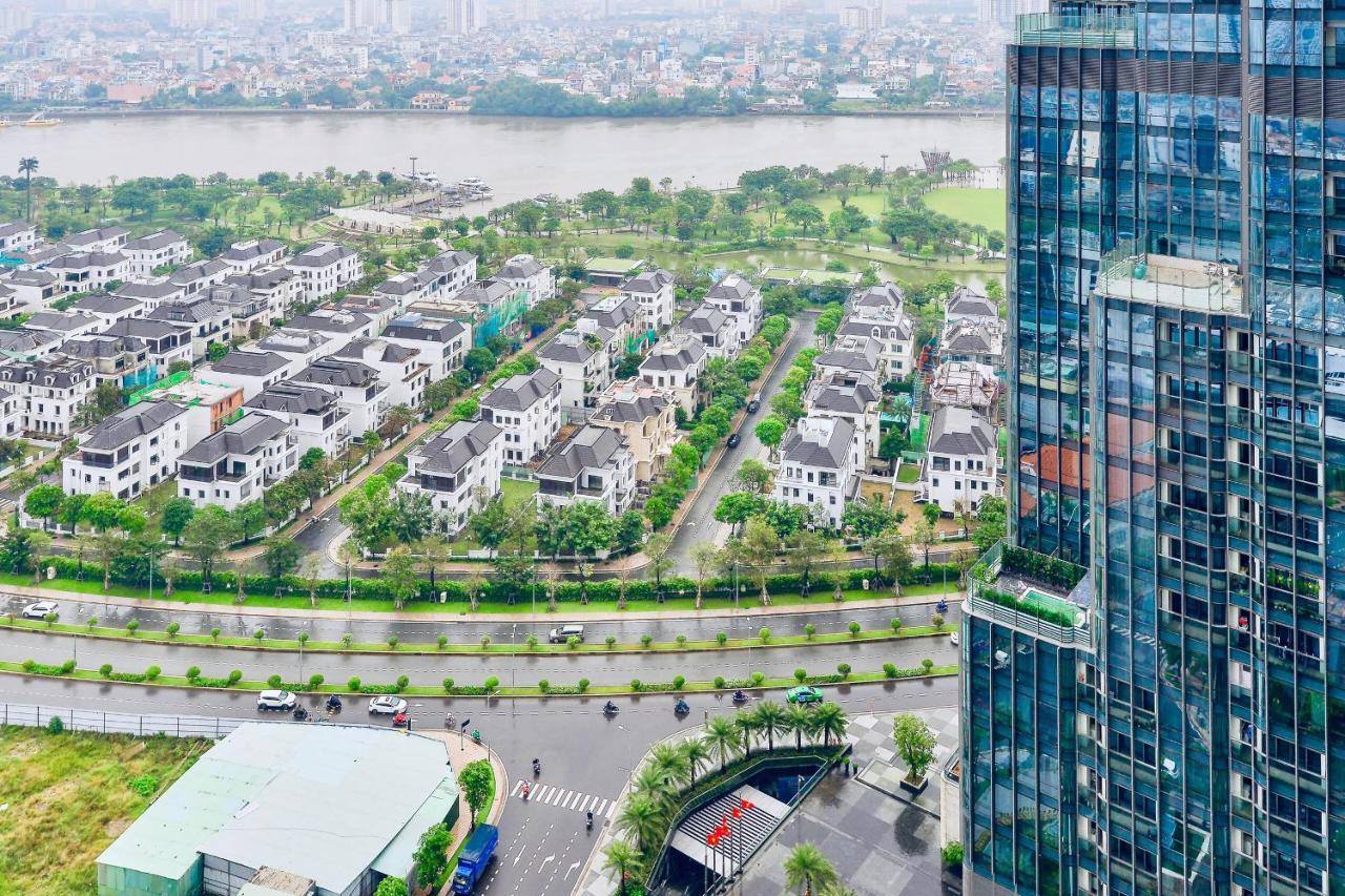 Vinhomes Premium *
