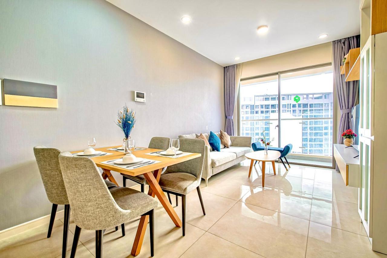 Soho Spacious Aparts, Location *