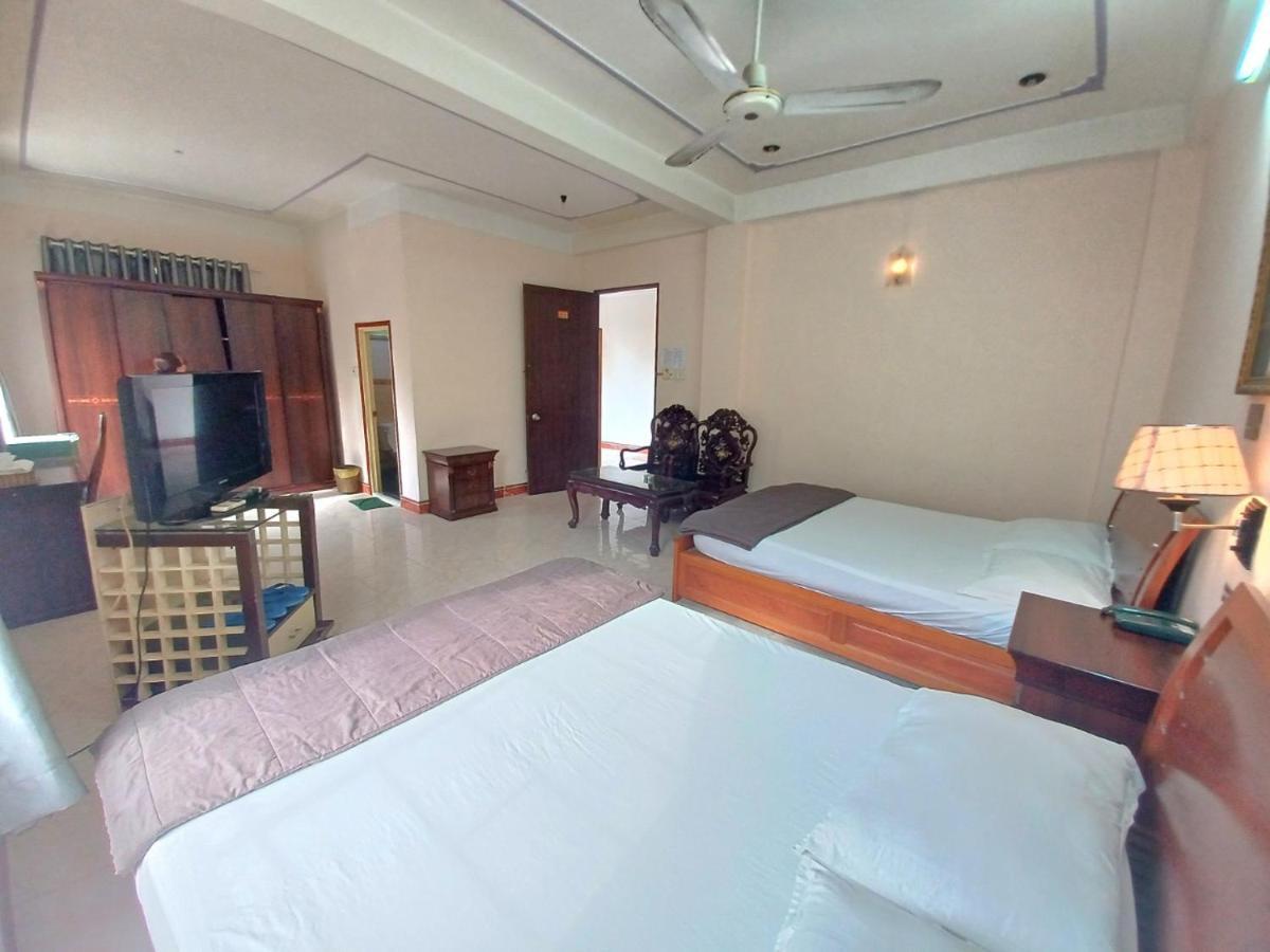 Nhat An Hotel *