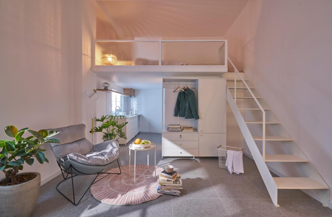 Hotel M Village Living Le Sy Ho Chi Minh City