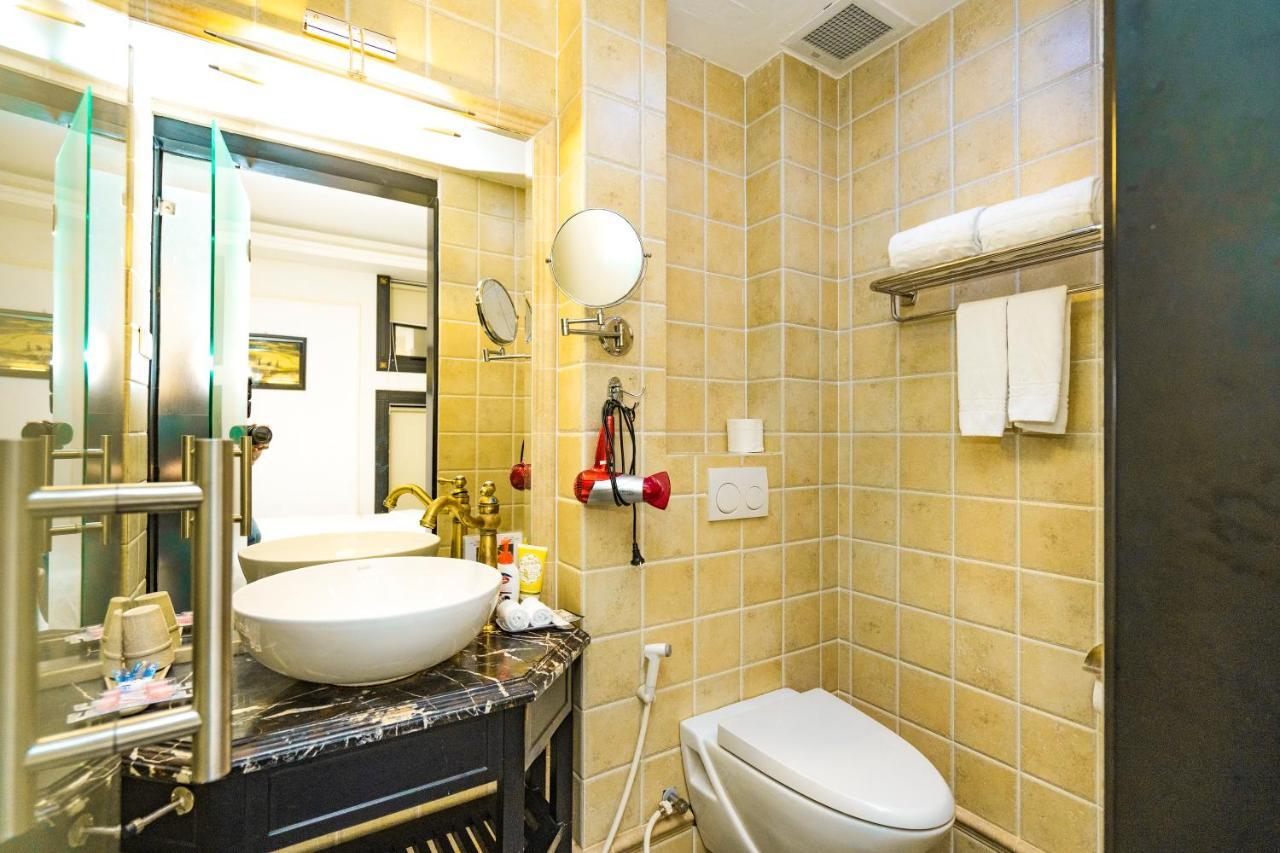 Hotel A25 - 06 Truong Dinh 3*