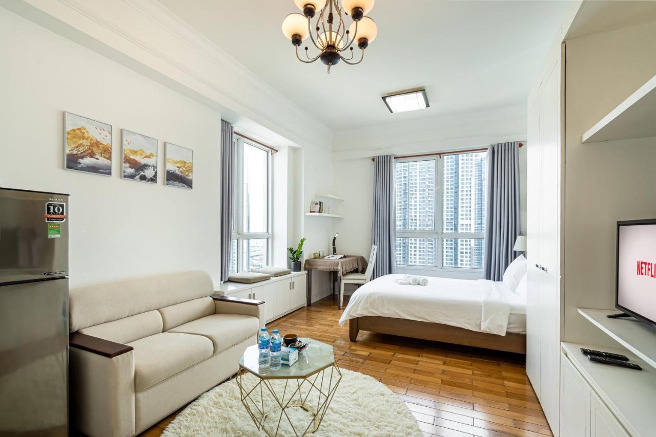 The Manor 2 Luxury Free Roof Pool Apartment *