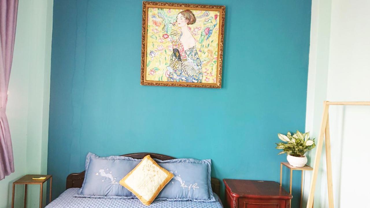 Ductaigallery's Apt-cozy-bui Vien St