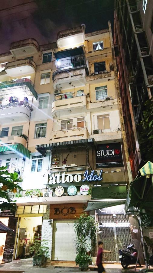 Ductaigallery's Apt-cozy-bui Vien St Apartment Ho Chi Minh City