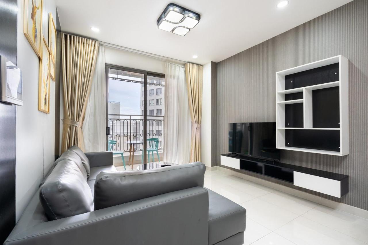 Price Saigon Royal 2 Bedrooms Apartment