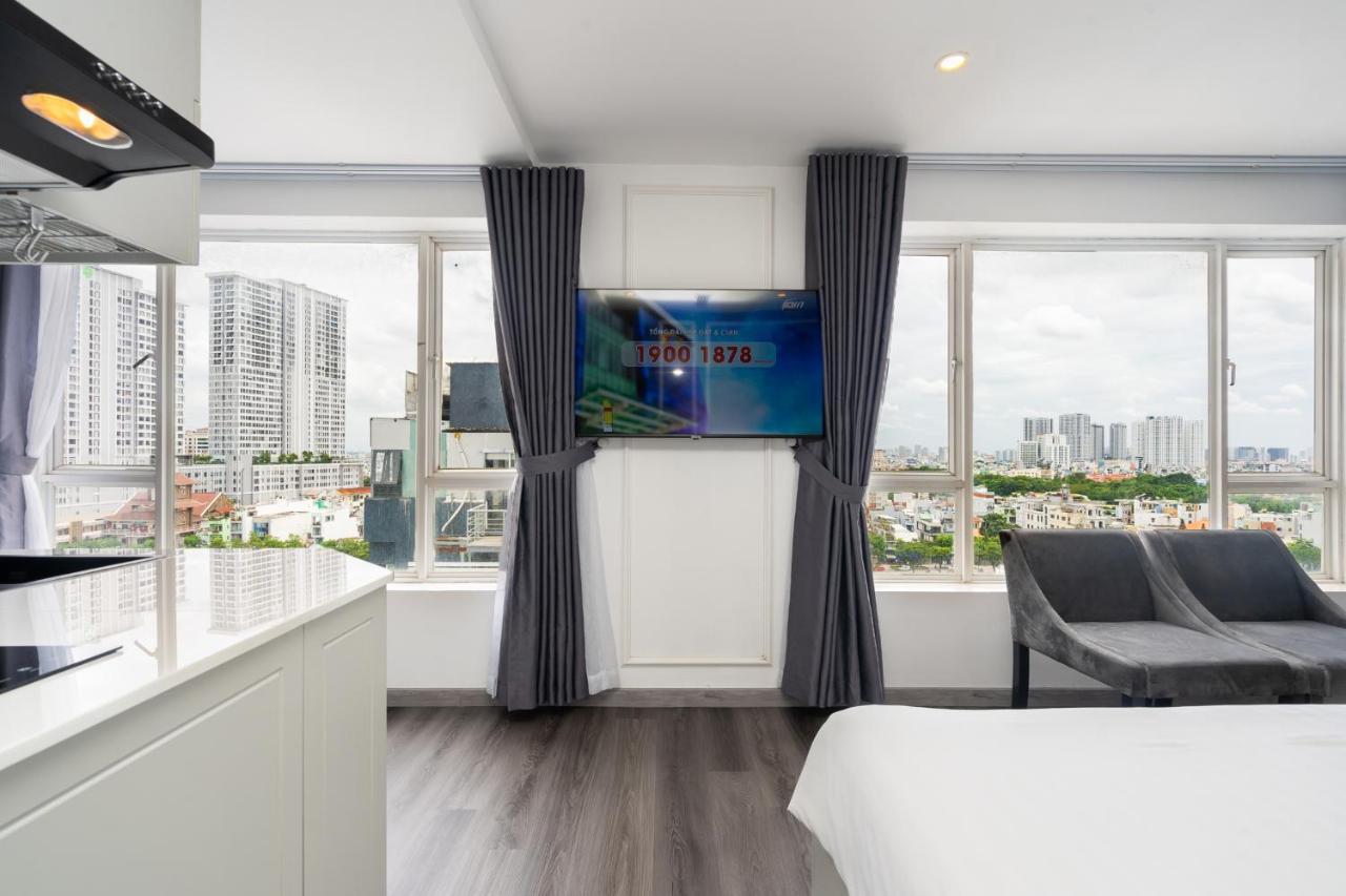 The Arrivals - Studio - River View *