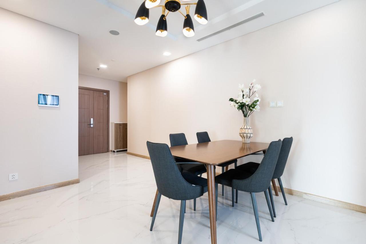Landmark 81 - Luxury Condotel