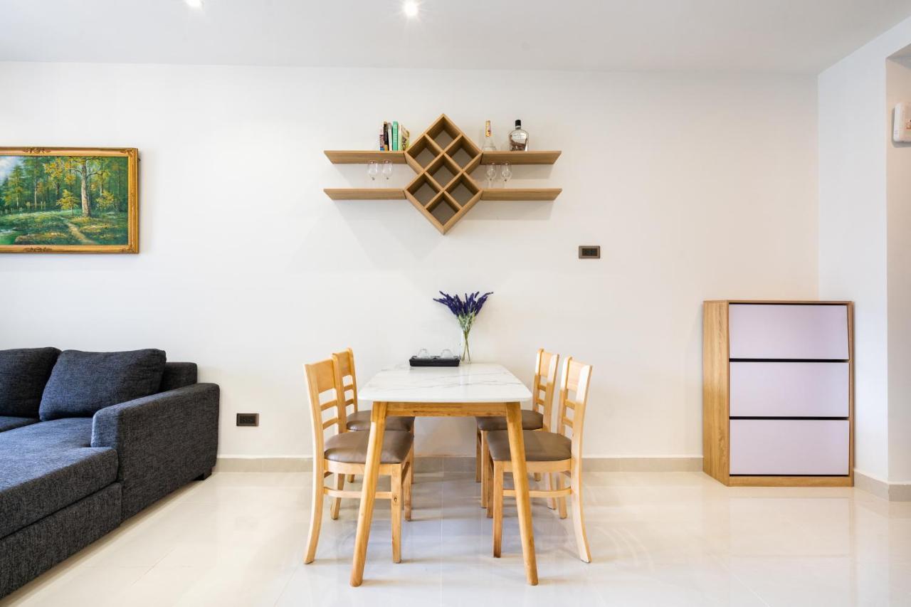 Price Saigon Royal 2 Bedrooms Apartment Ho Chi Minh City