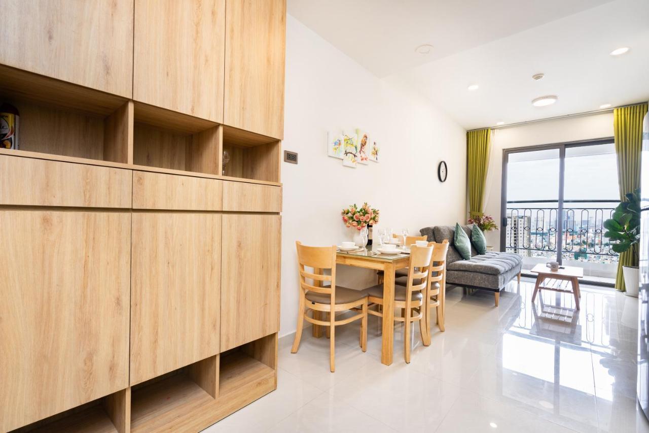 Saigon Royal 2 Bedrooms Amazing View For Over 30 Nights