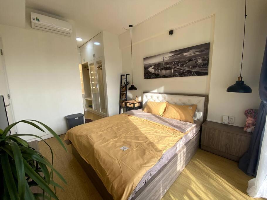 Cozy 2 Bedrooms Masteri Thao Dien Apartment