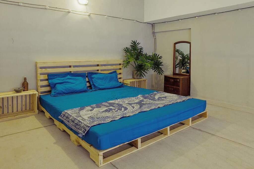 Authentic Saigon Loft In The Heart Of *