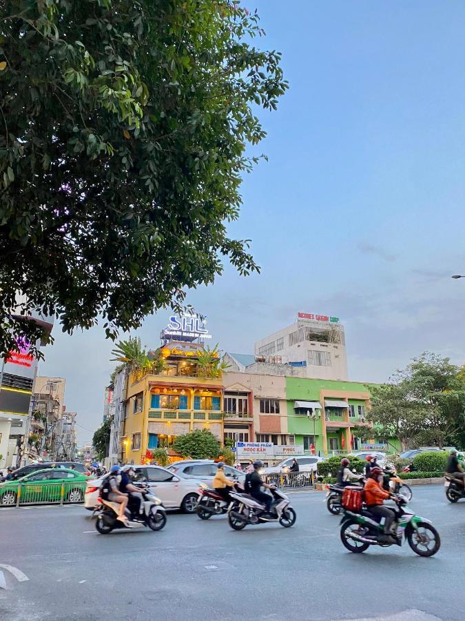 The Palmian Center Serviced * Bandar Ho Chi Minh