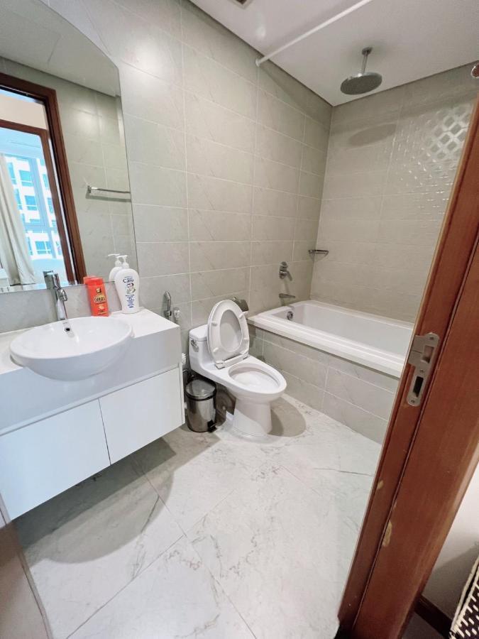 Liam Service - Vinhome Central Park Apartment *