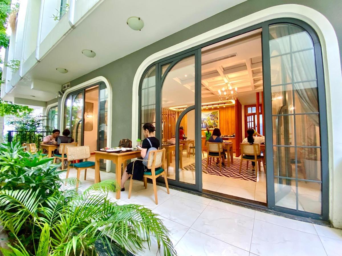 Free Airport - Misaki By Sazi Khách sạn TP. Hồ Chí Minh