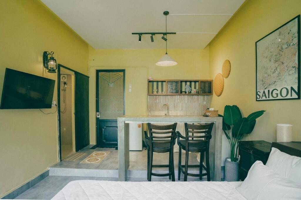 Stay&chill - S.4: Indochine Loft Nearby Bui Vien * Ho Chi Minh City