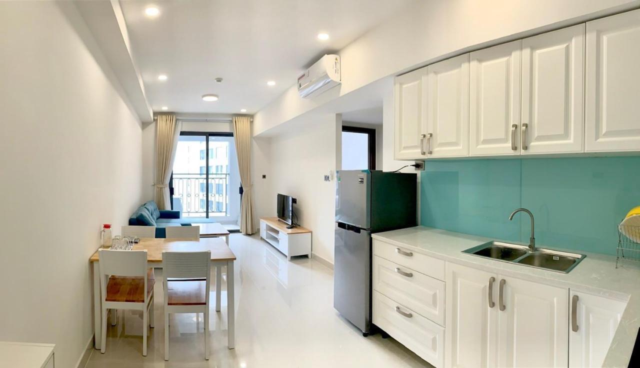Price Saigon Royal 2 Bedrooms *