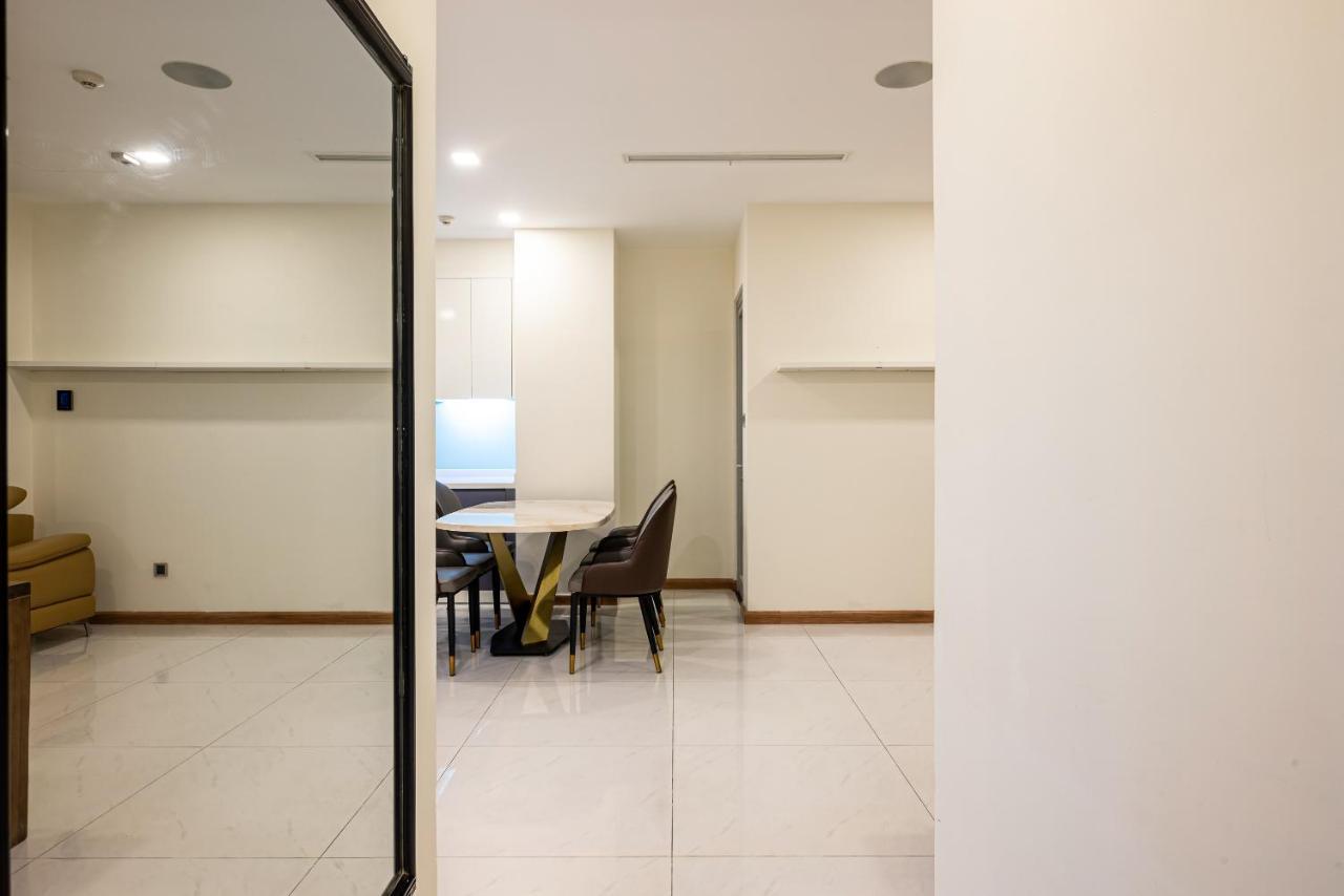Khách sạn hẻo lánh Vinhomes Serviced Yingstay New *