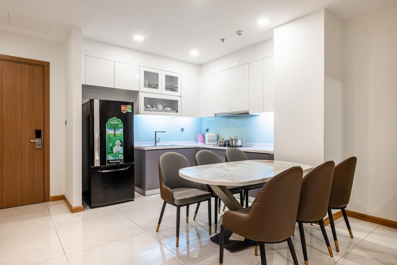 Khách sạn hẻo lánh Vinhomes Serviced Yingstay New