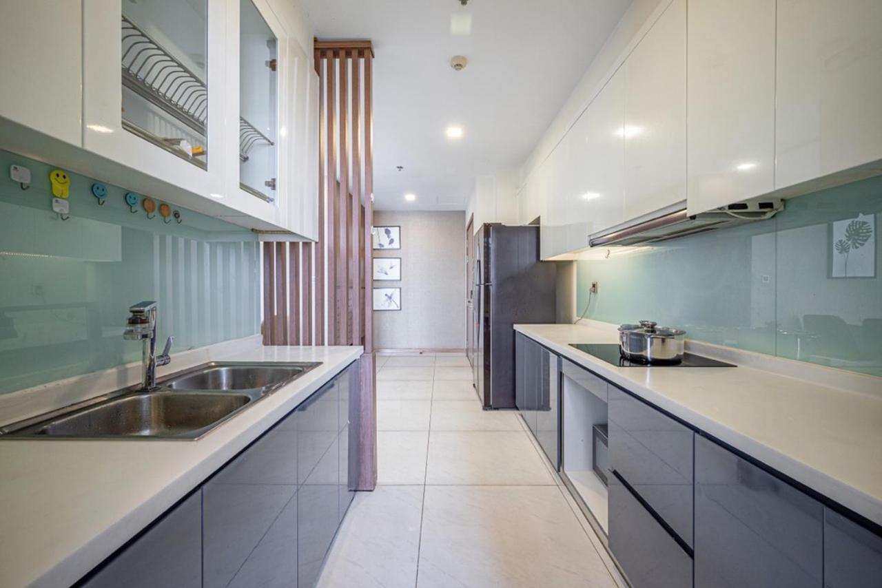 Khách sạn hẻo lánh Vinhomes Serviced Yingstay New *