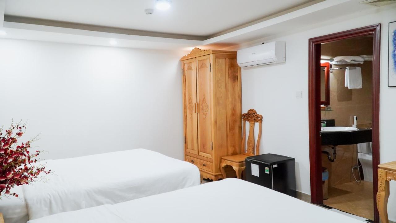 New Sun Phu Nhuan Hotel 3*