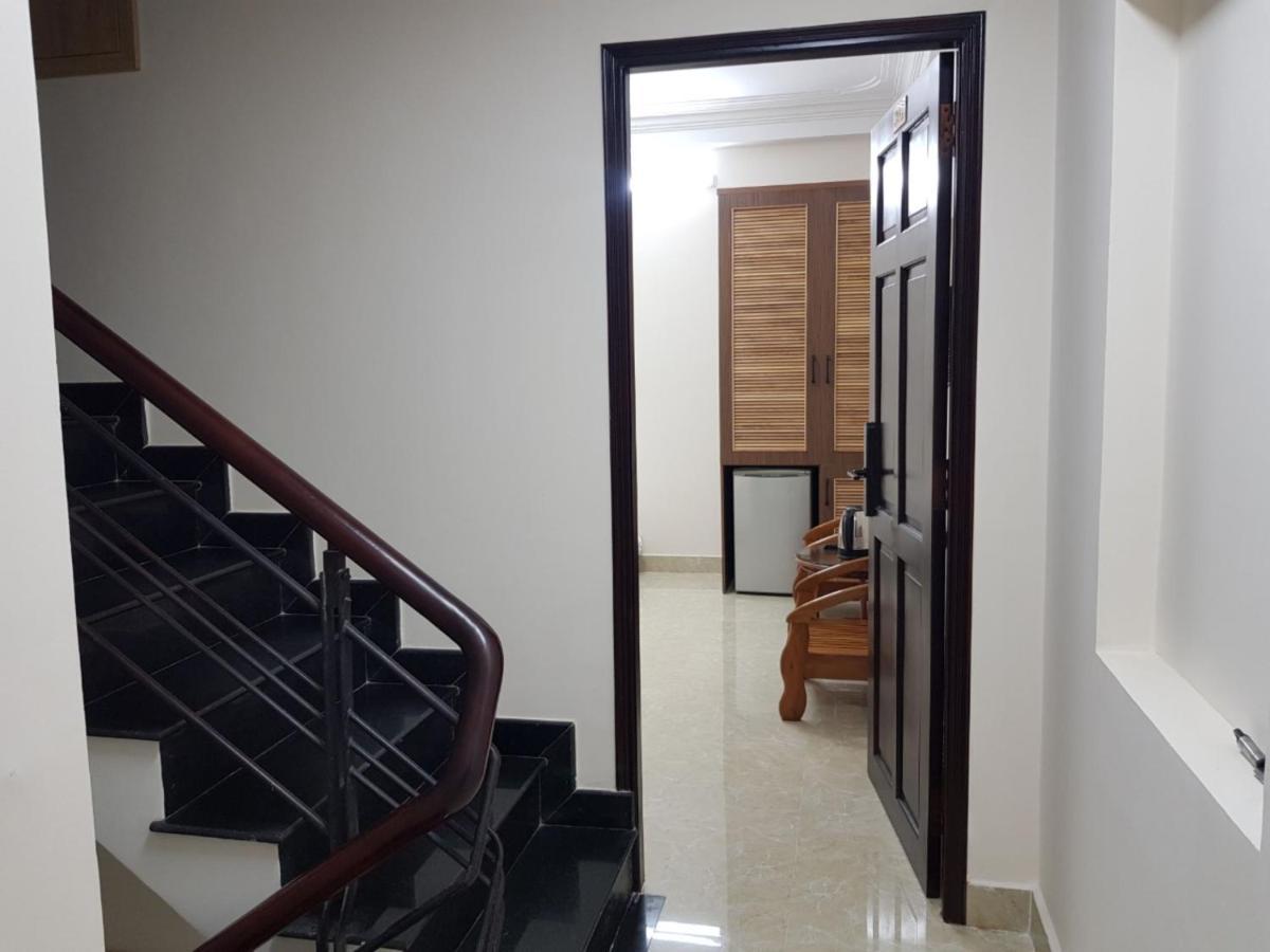 Hotel Hong Vinh 2*