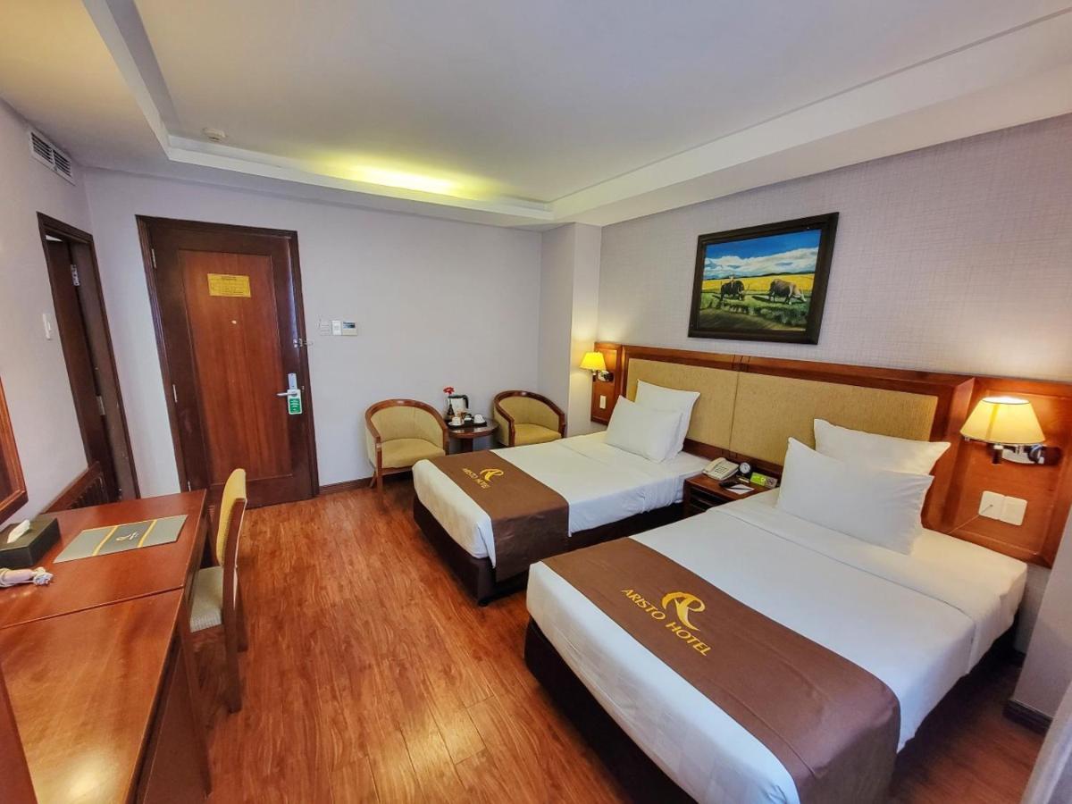 Aristo Saigon Hotel 4*