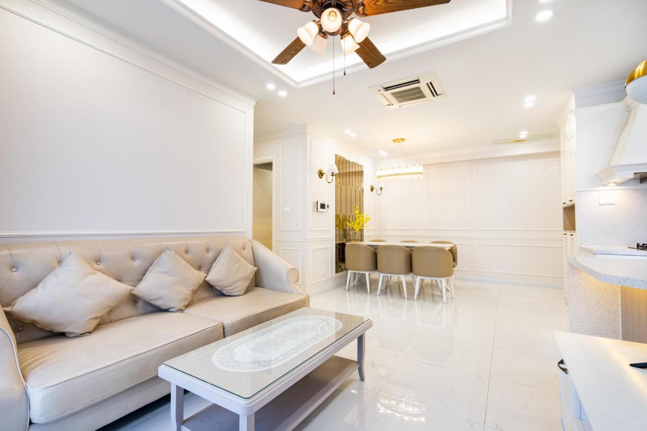S'home Saigon - Infinity Pool Signature Apartment Ho Chi Minh City