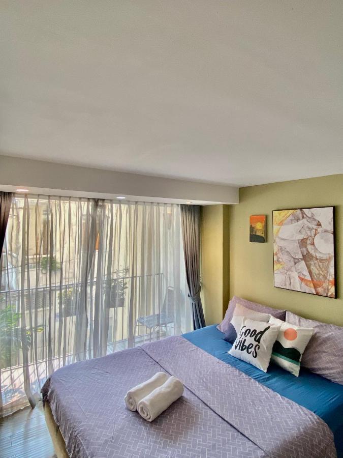 Aparthotel The Palmian Center Serviced