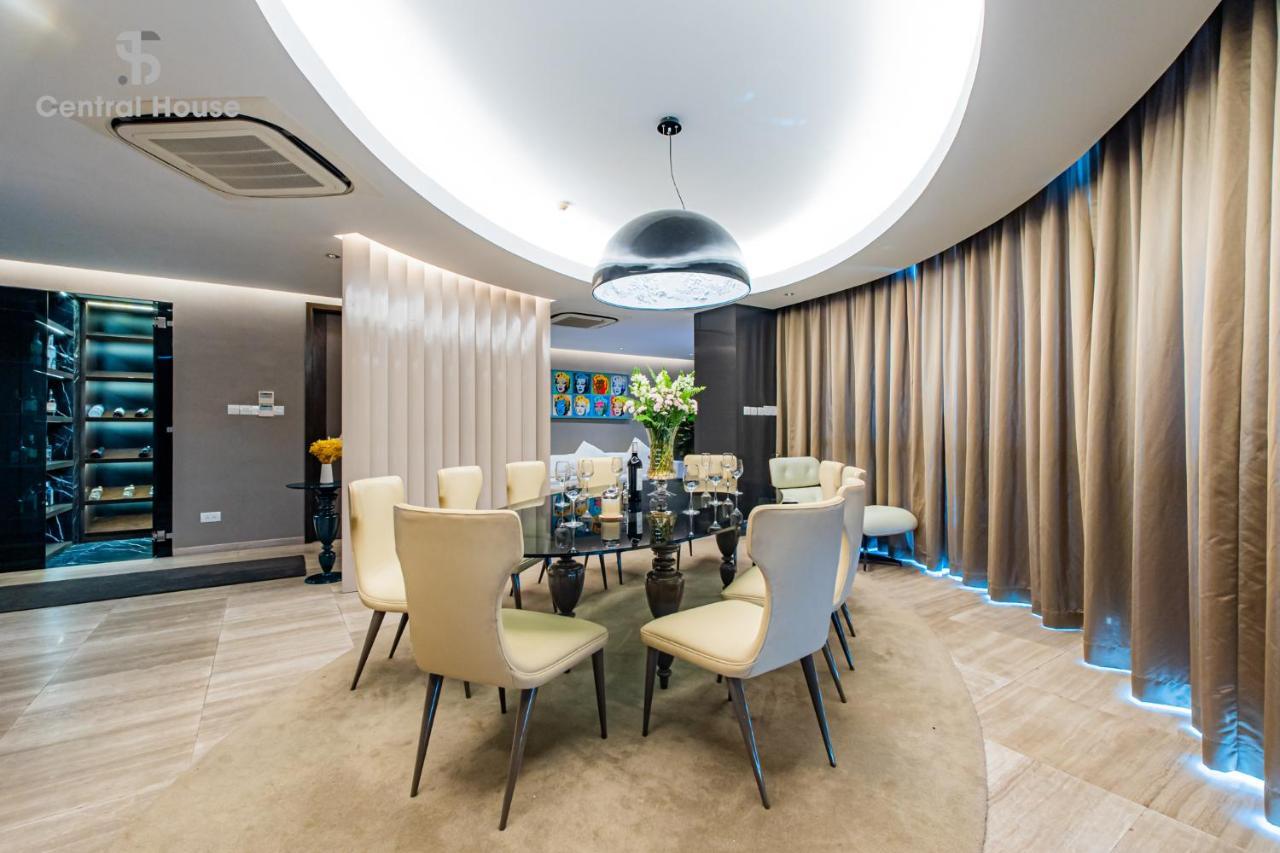 The One Sai Gon Apartment *
