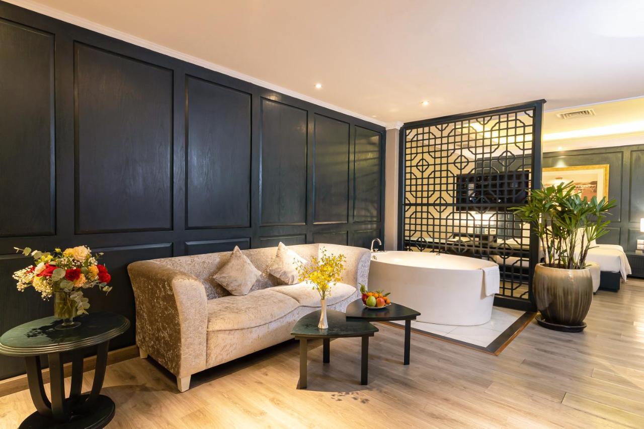 Silverland Jolie Hotel
