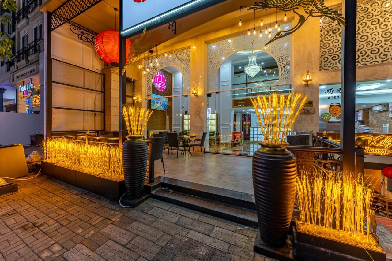 Hotel Edoya Phu My Hung 3*