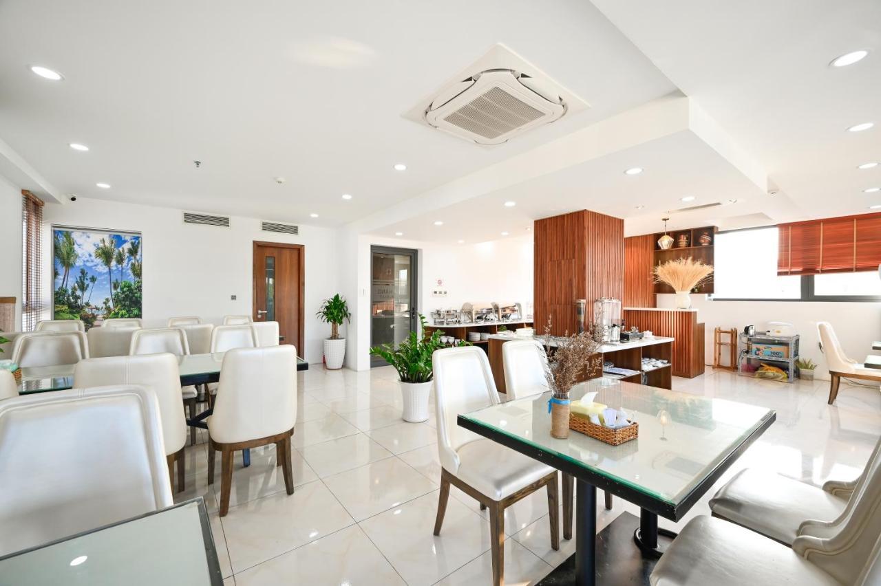 A25 - 55 Cach Mang Thang 8 Hotel 3*