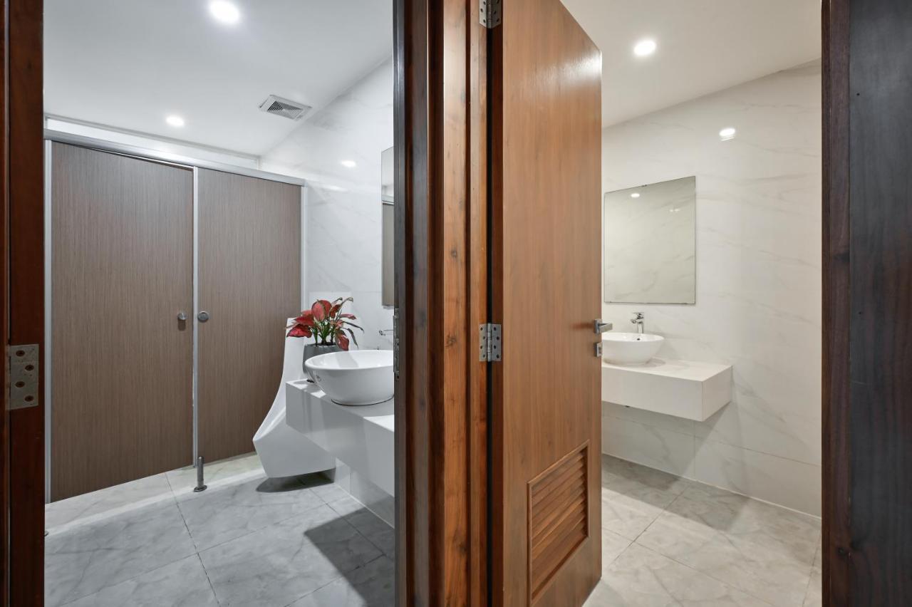 A25 - 55 Cach Mang Thang 8 Hotel 3*