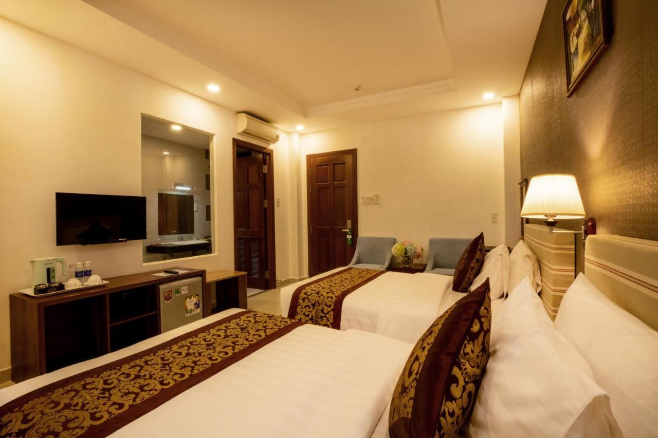Hotel Airport Saigon - Gan Am Thuc Dem Cho Pham Ho Chi Minh City