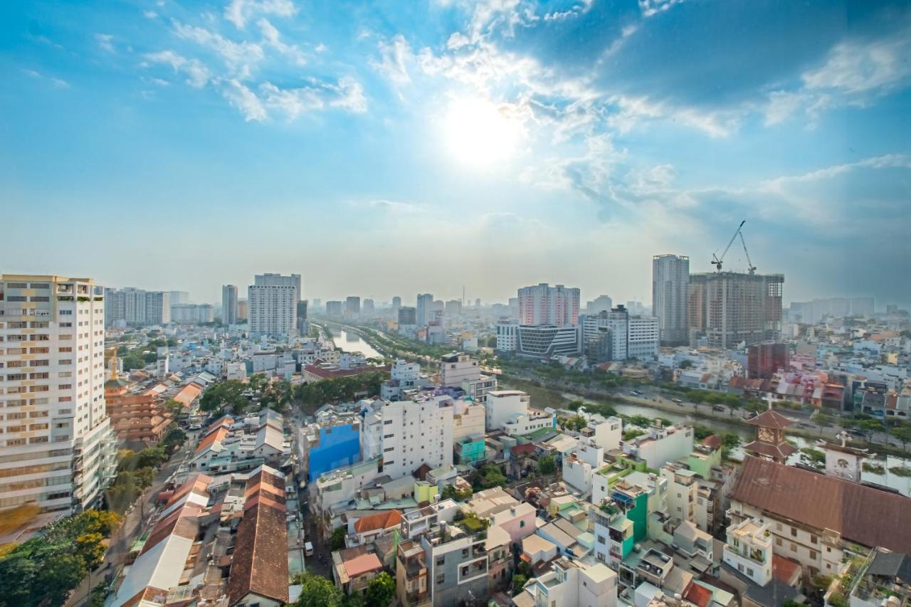 Căn hộ Studio River View-city View & Pool In Center - May