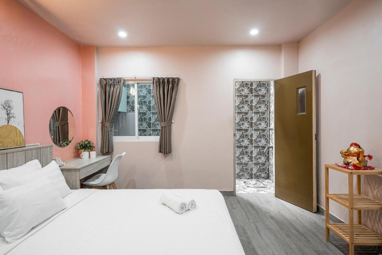 The Cozy 3*