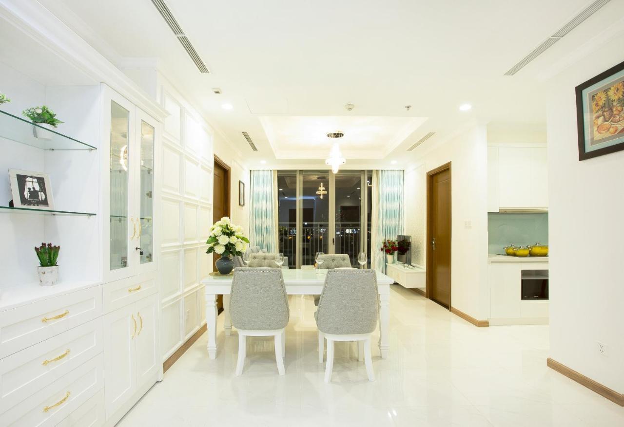 Liam Service - Vinhome Central Park Apartment
