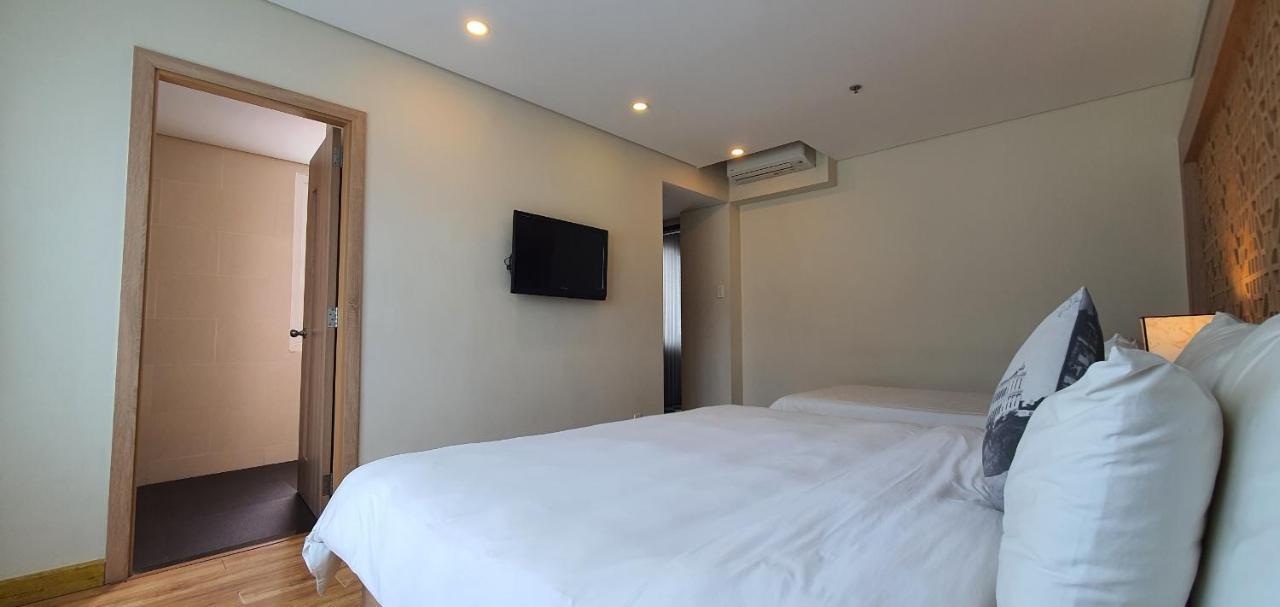 Gemini Saigon & Apartment
