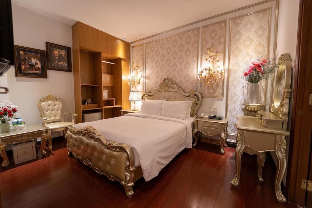 Hotel The White 8a Thai Lung 3*