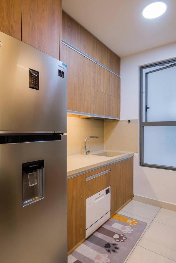 Apartment Chill In Sg Premium 3br Gym Pool View