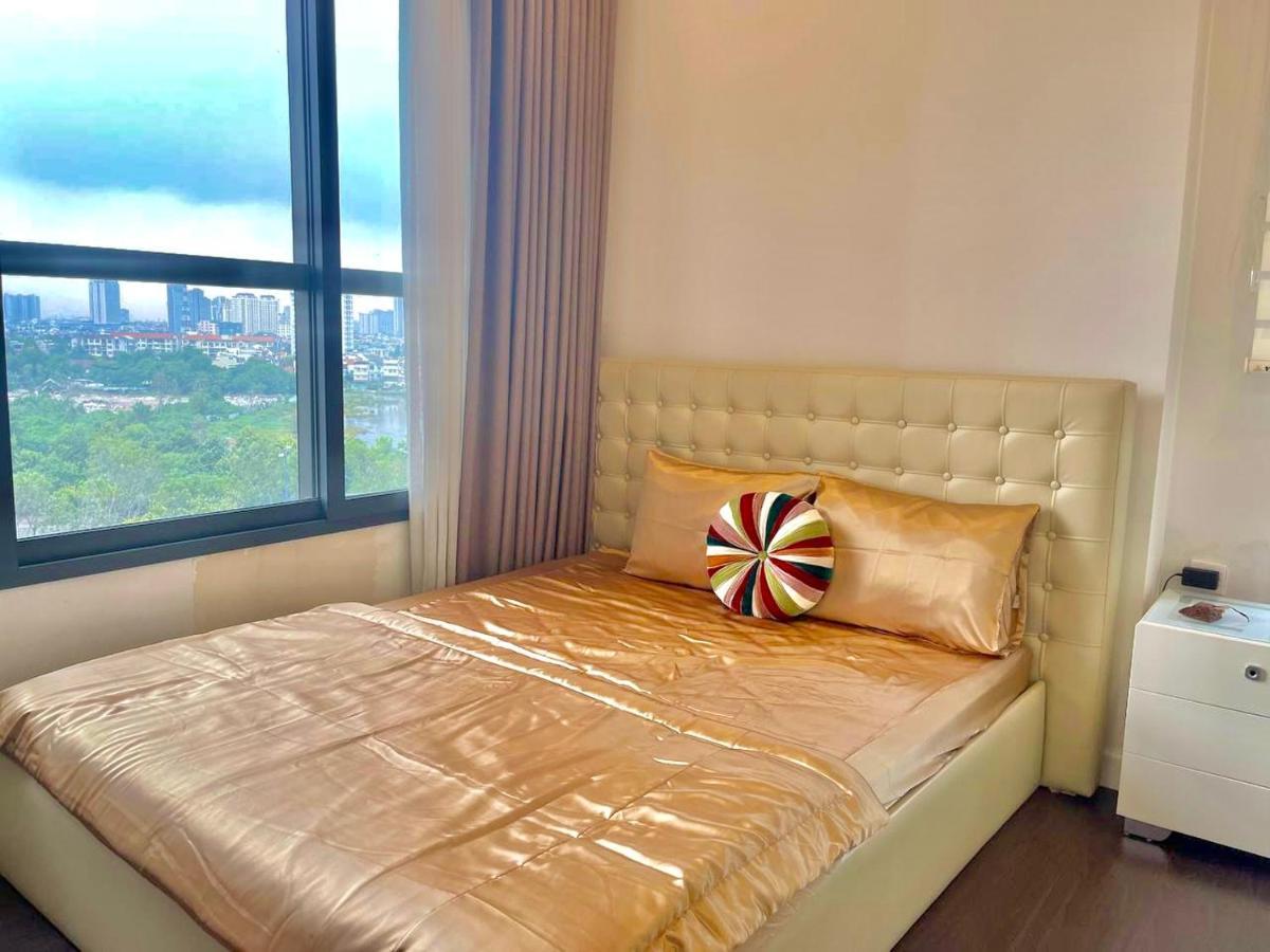 Chill In Sg Premium 3br Gym Pool View * Ho Chi Minh City