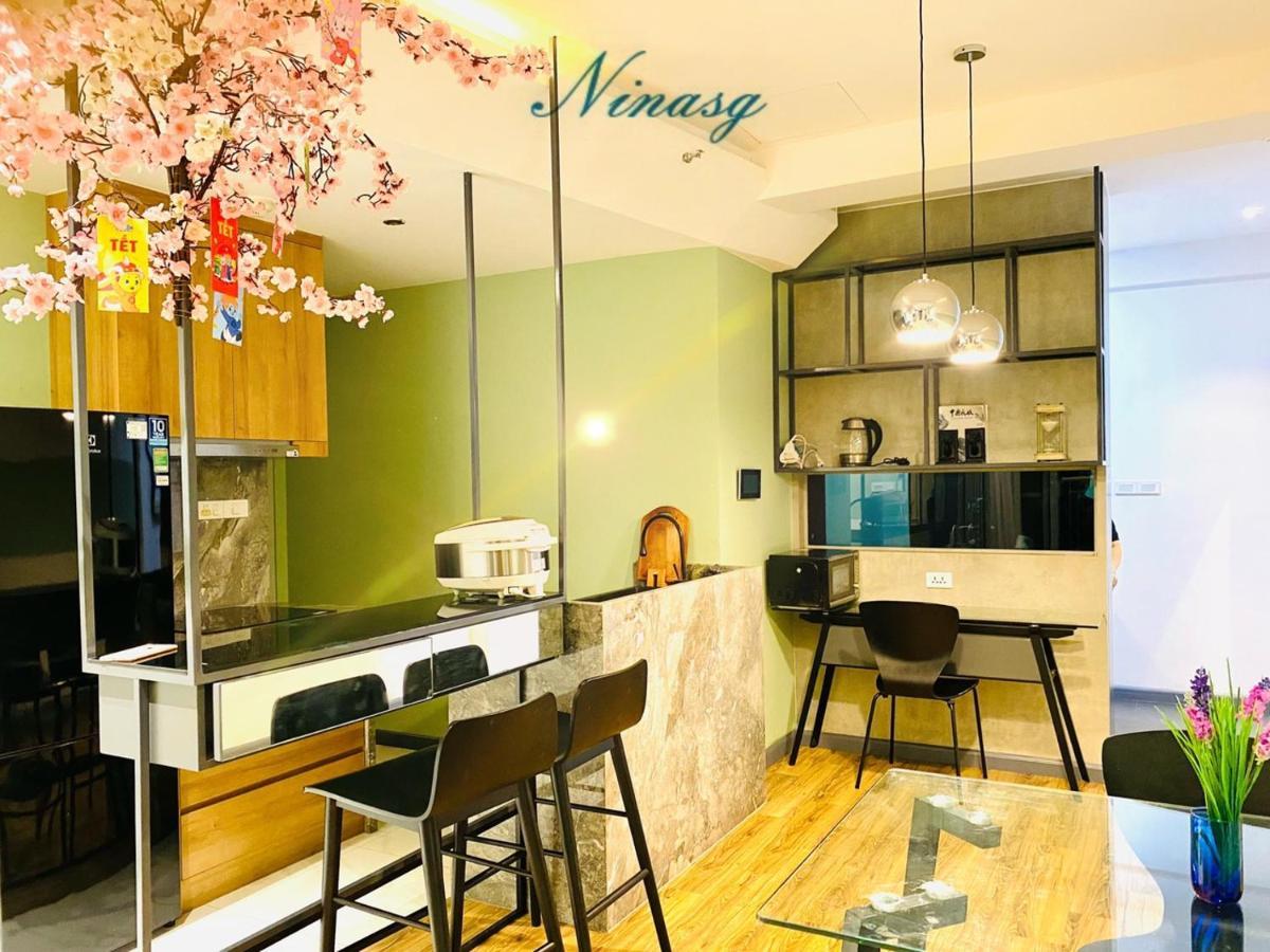 High Floor, Near Secc, Swimming View, Scenic Valley, Free Breakfast Apartment *
